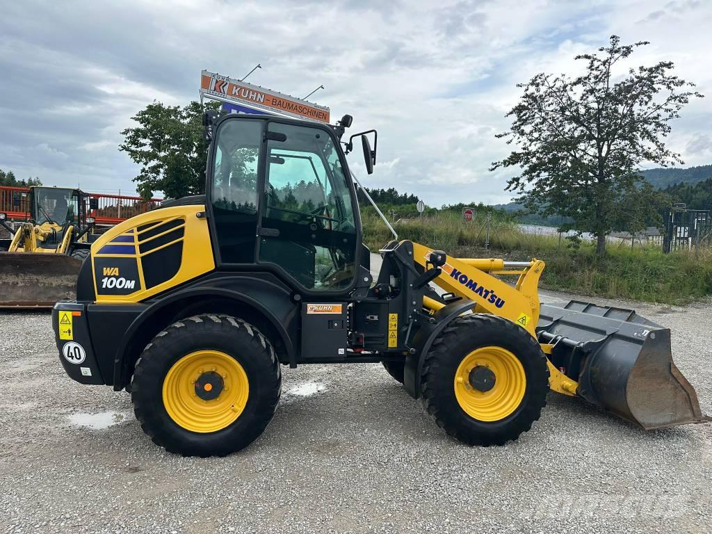 Komatsu WA 100 Kolové nakladače