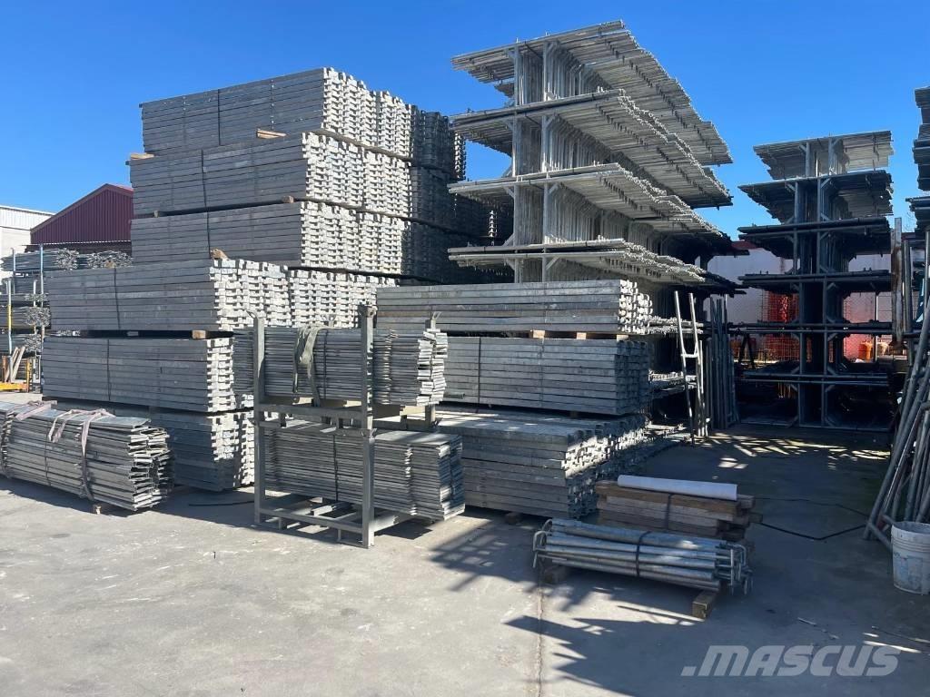  EUROPEO MODULAR H-75 Lešenářské zařízení