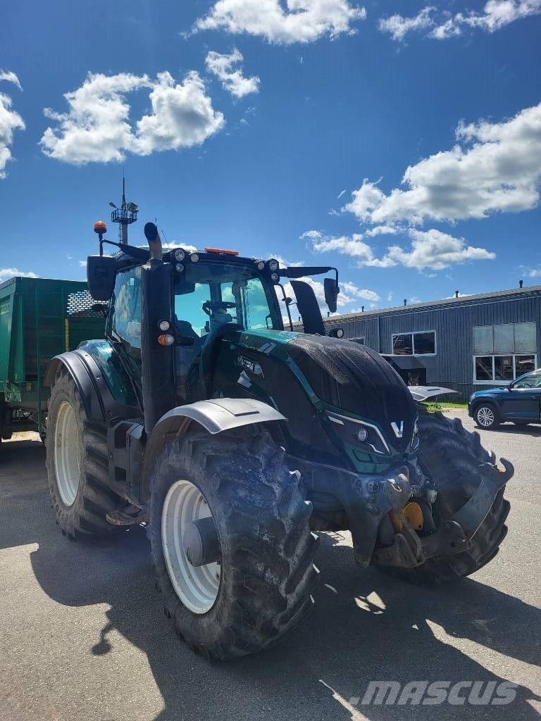 Valtra T 234 Direct Traktory