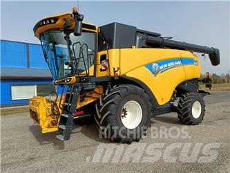 New Holland CX 8.85 Sklízecí mlátičky