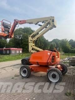 JLG 340 AJ Kloubové plošiny