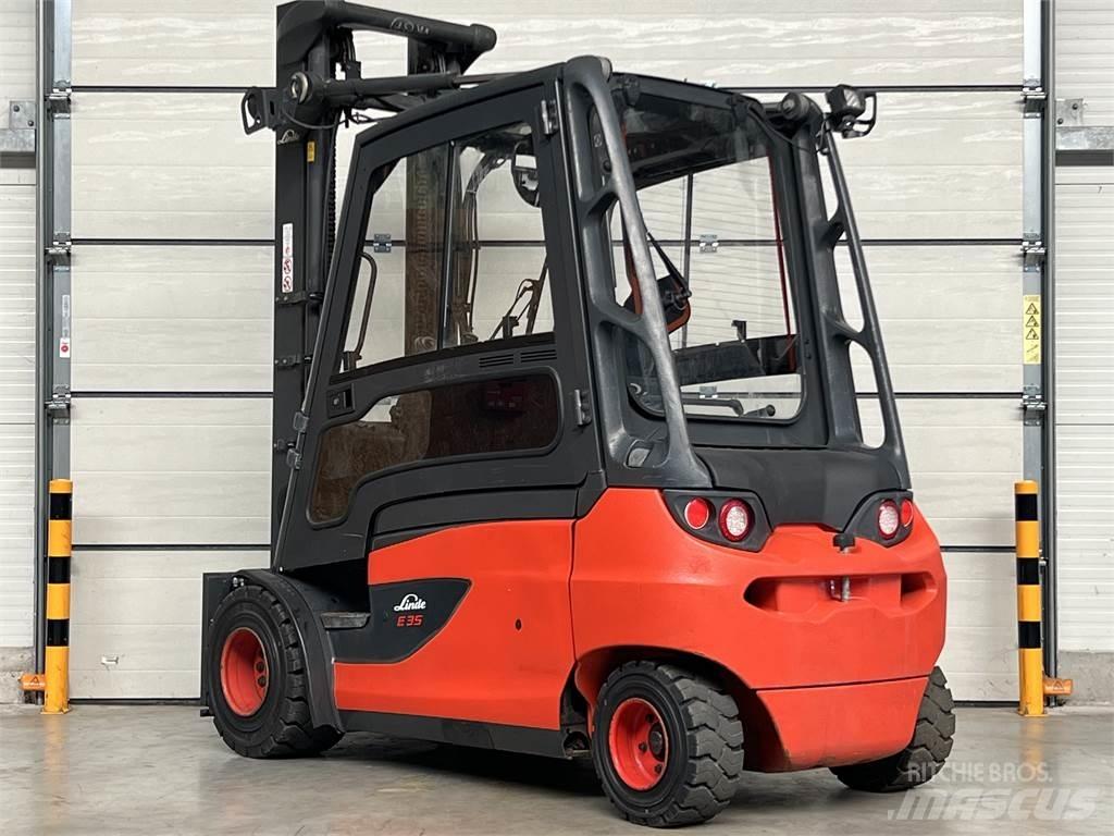 Linde E35L-01 Akumulátorové vozíky
