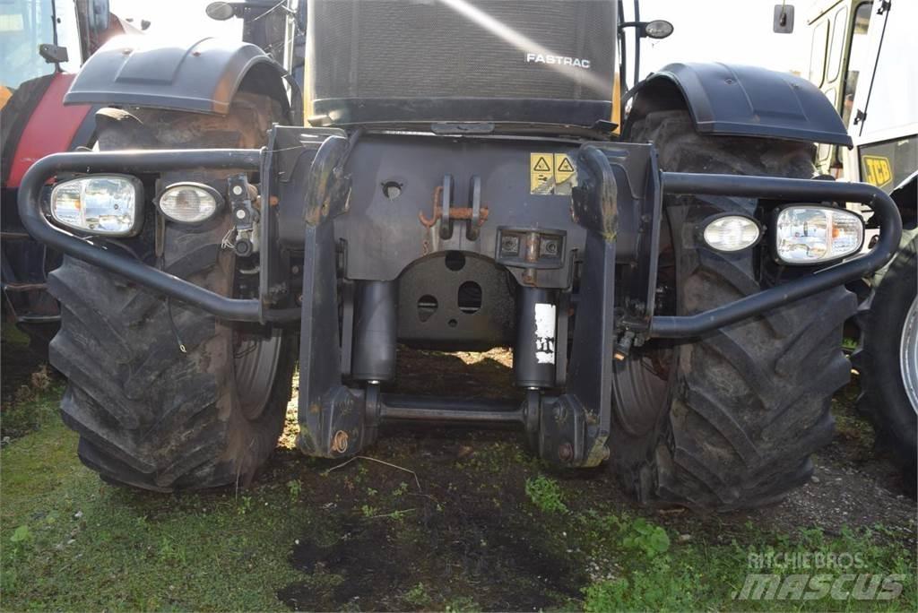 JCB Fastrac 8250 Traktory