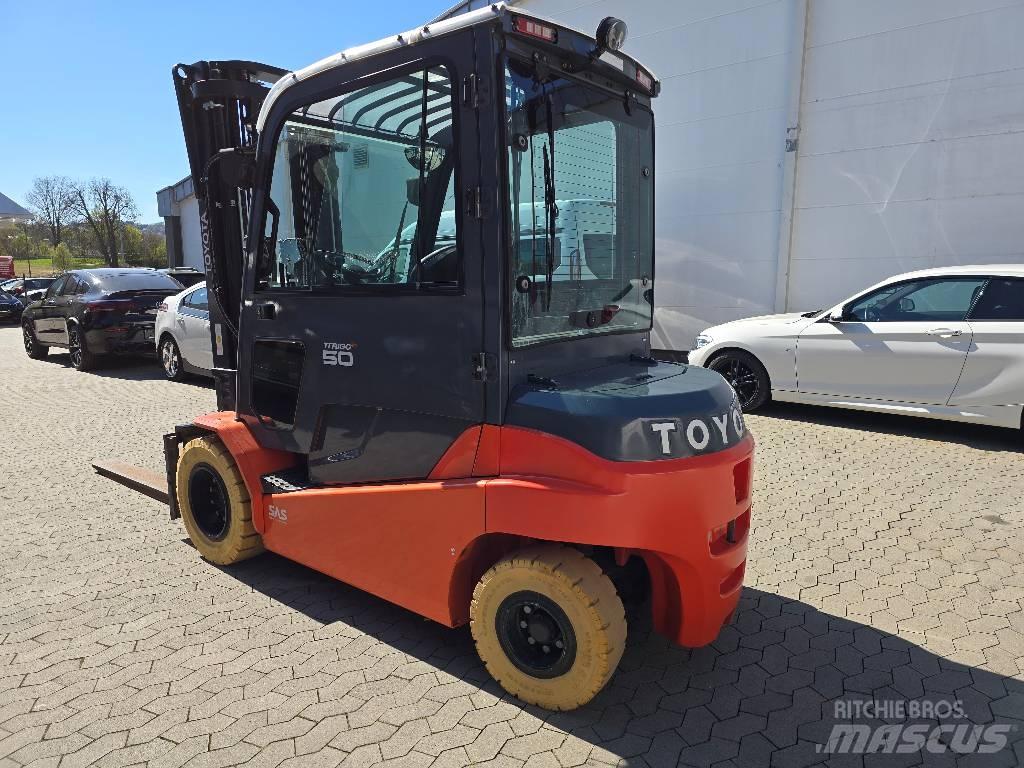 Toyota Traigo 80 Akumulátorové vozíky