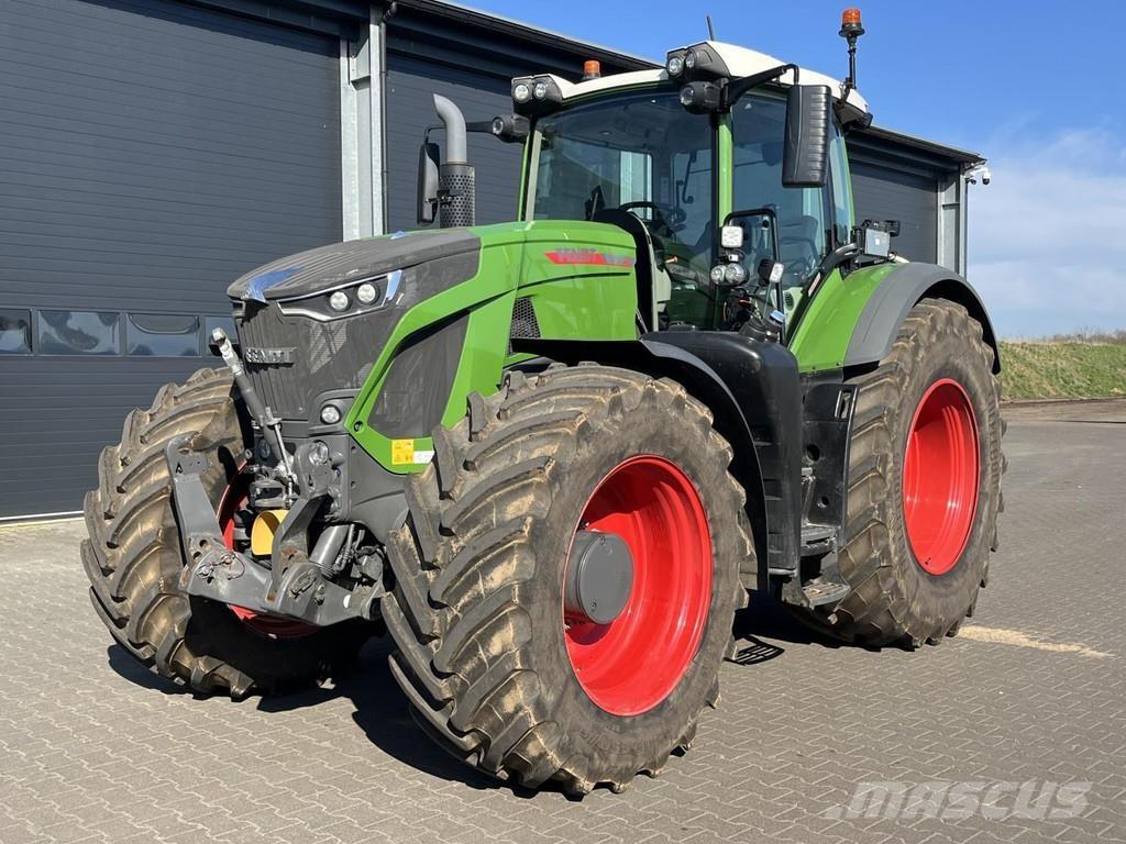 Fendt 936 GEN7 Traktory