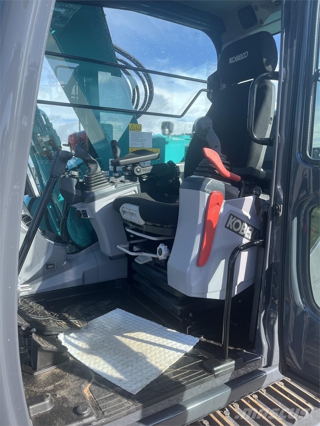 Kobelco SK 75 SR Midi rýpadla 7t - 12t