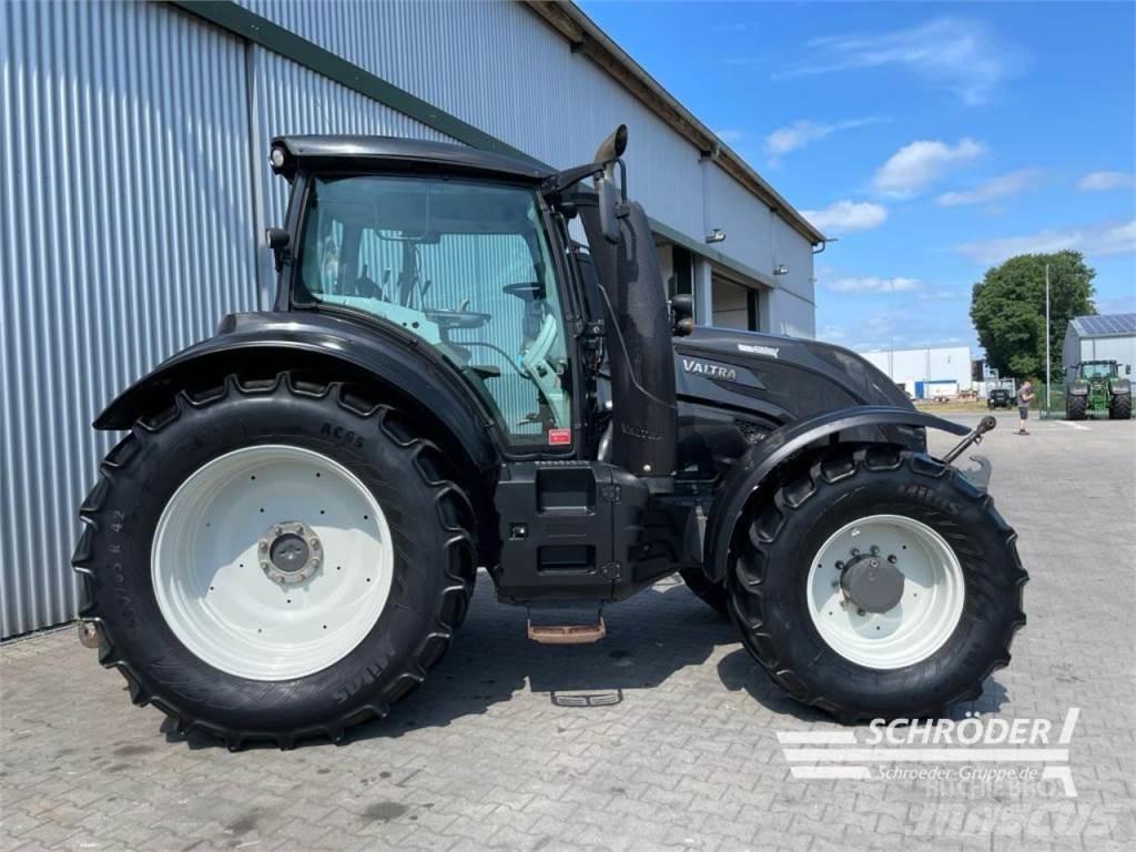 Valtra T 174 EA Traktory