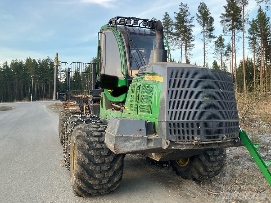 John Deere 1510G Vyvážecí traktory