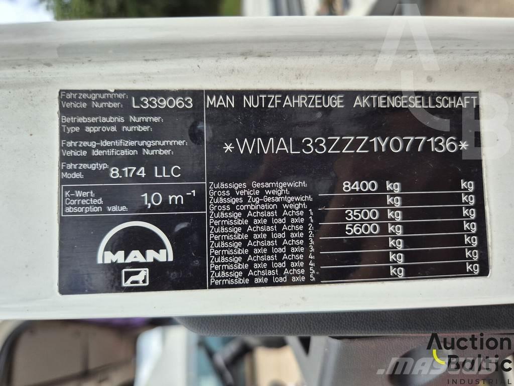 MAN 8.174 LLC Vyprošťovací vozidla