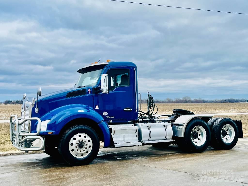 Kenworth T 880 Tahače