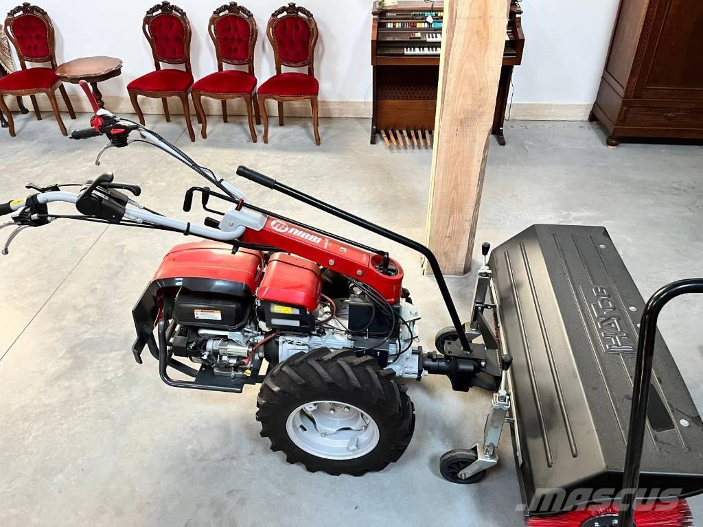 Emaq MAK 18 Zametací stroje