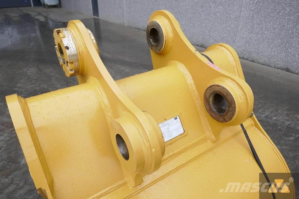 CAT 320 Bucket Lopaty