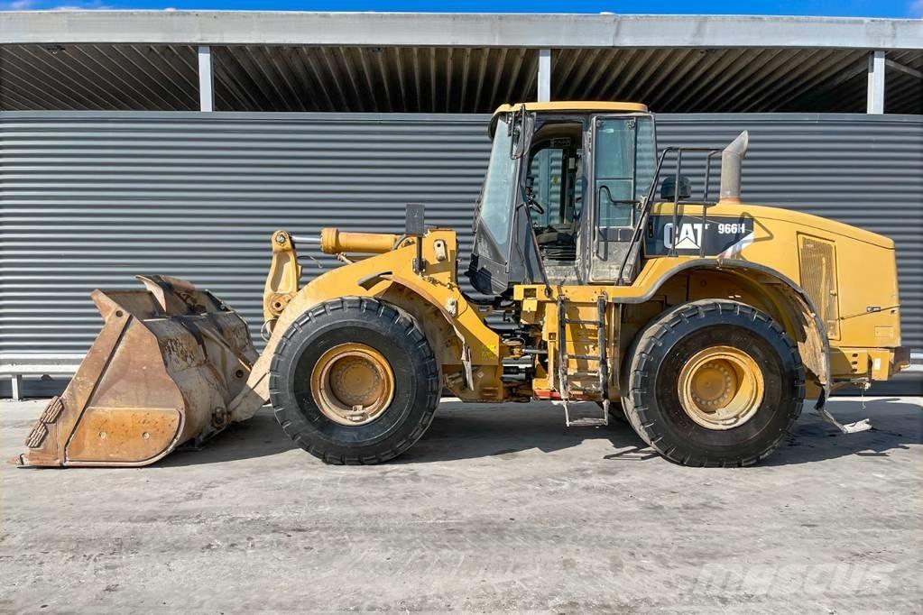 CAT 966H Kolové nakladače