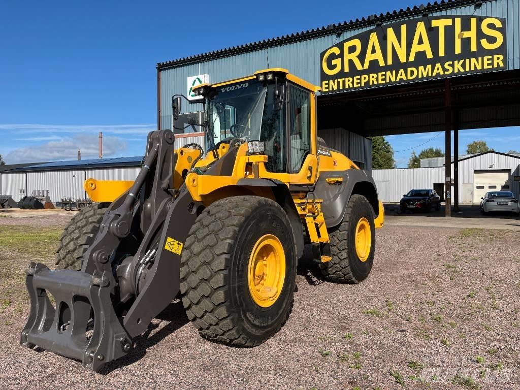 Volvo L 120 H / L120H Kolové nakladače