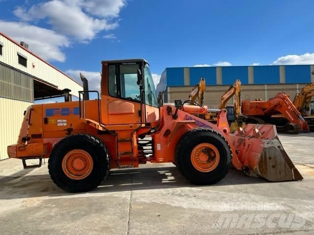 Fiat-Hitachi W170 Kolové nakladače