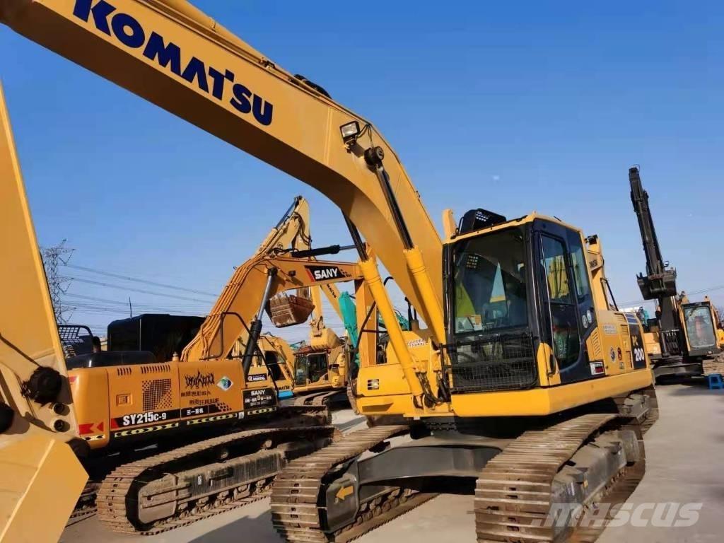 Komatsu PC 200-8 Pásová rýpadla