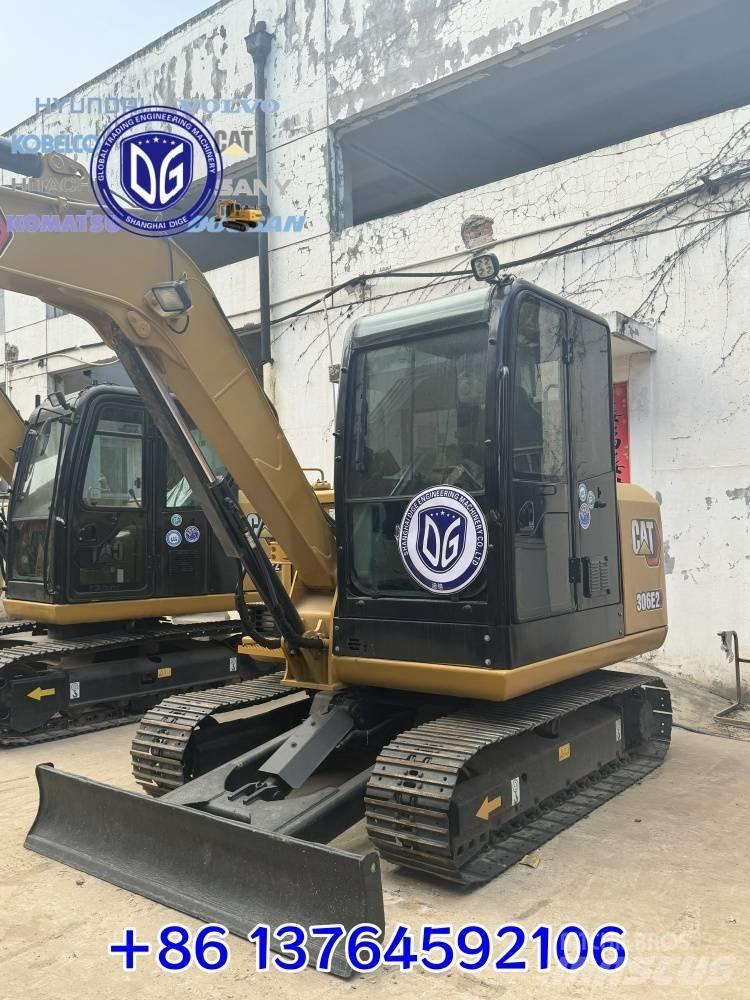 CAT 306E2 Pásová rýpadla