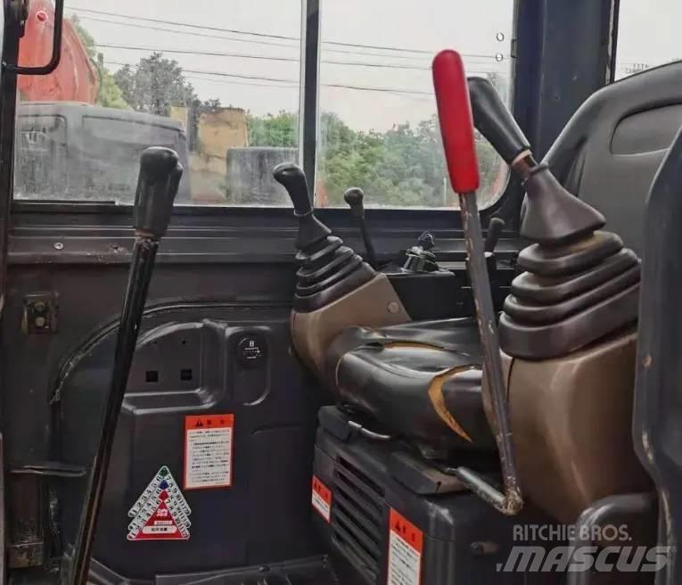 Kobelco SK50SR Pásová rýpadla