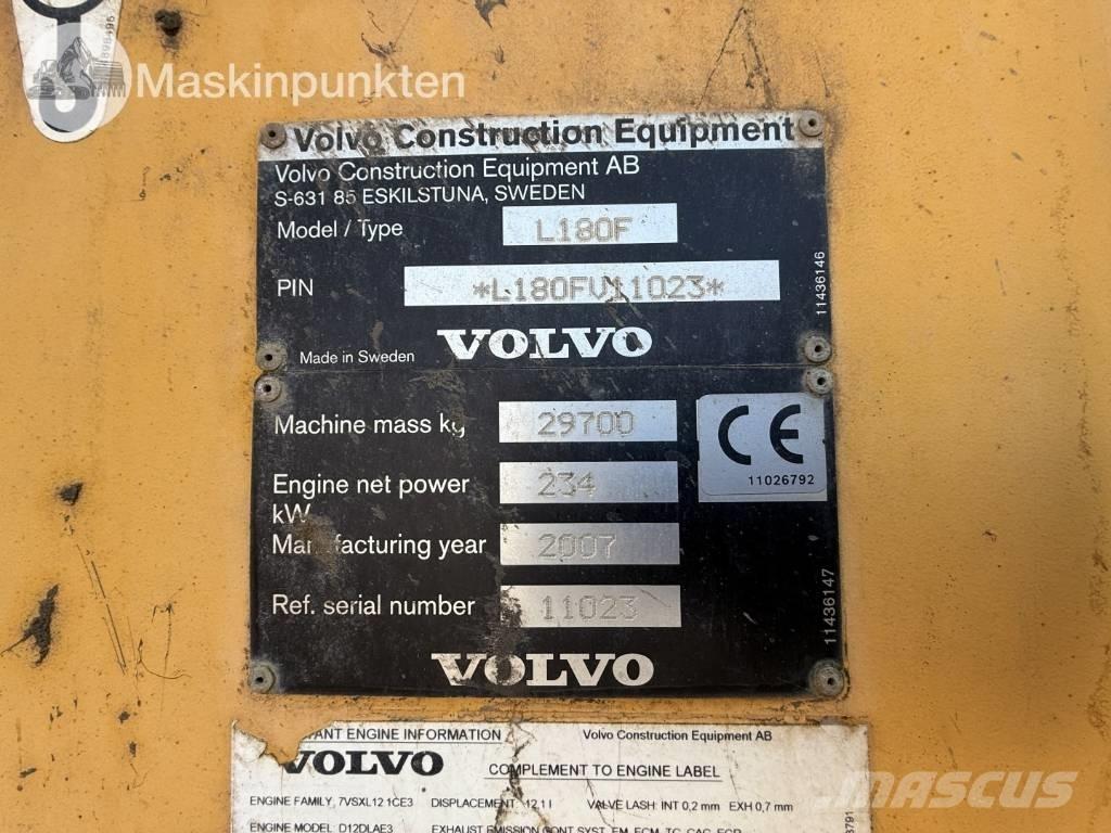 Volvo L 180 F Kolové nakladače