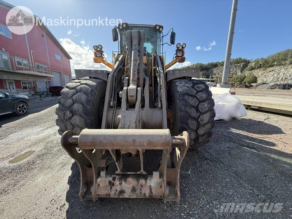Volvo L 180 F Kolové nakladače
