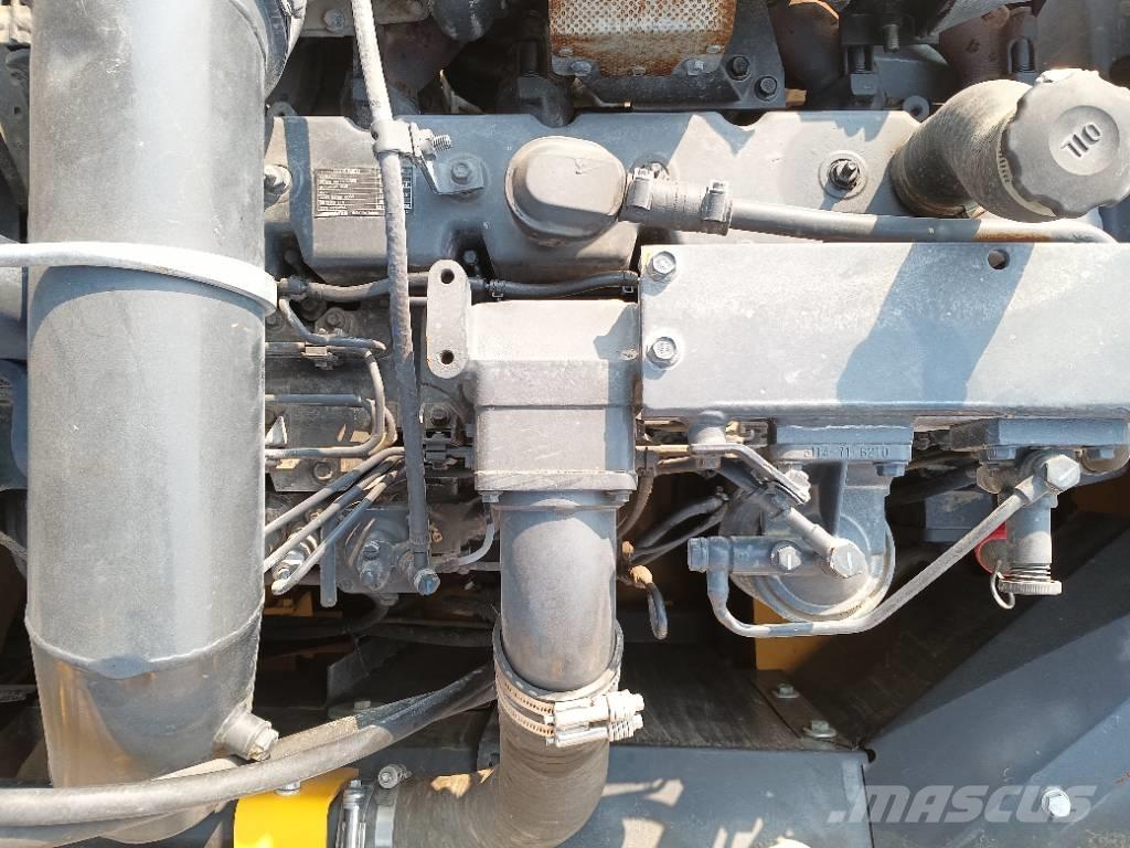 Komatsu PC 350 Pásová rýpadla