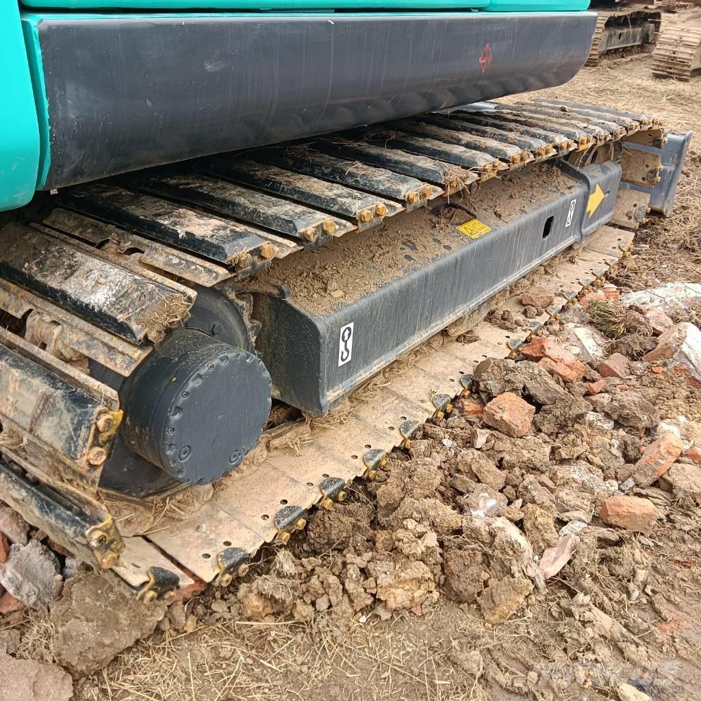 Kobelco SK75-8 Midi rýpadla 7t - 12t