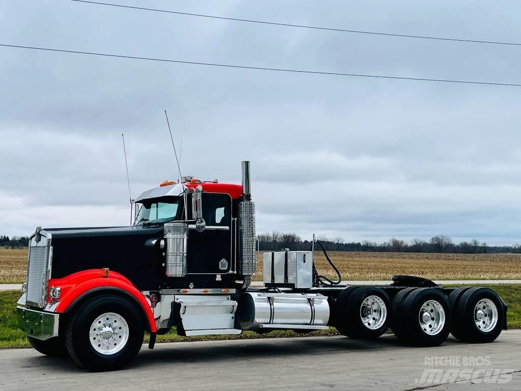Kenworth W 900 Tahače