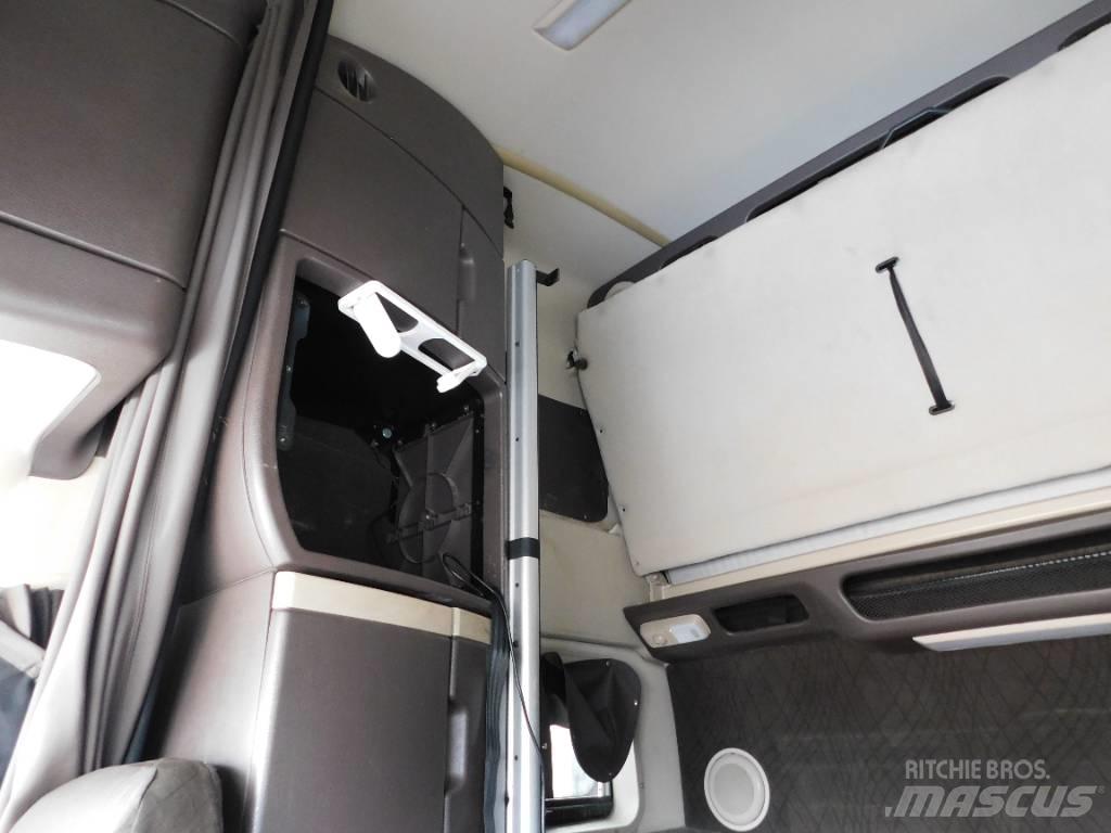 Volvo VNL Tahače