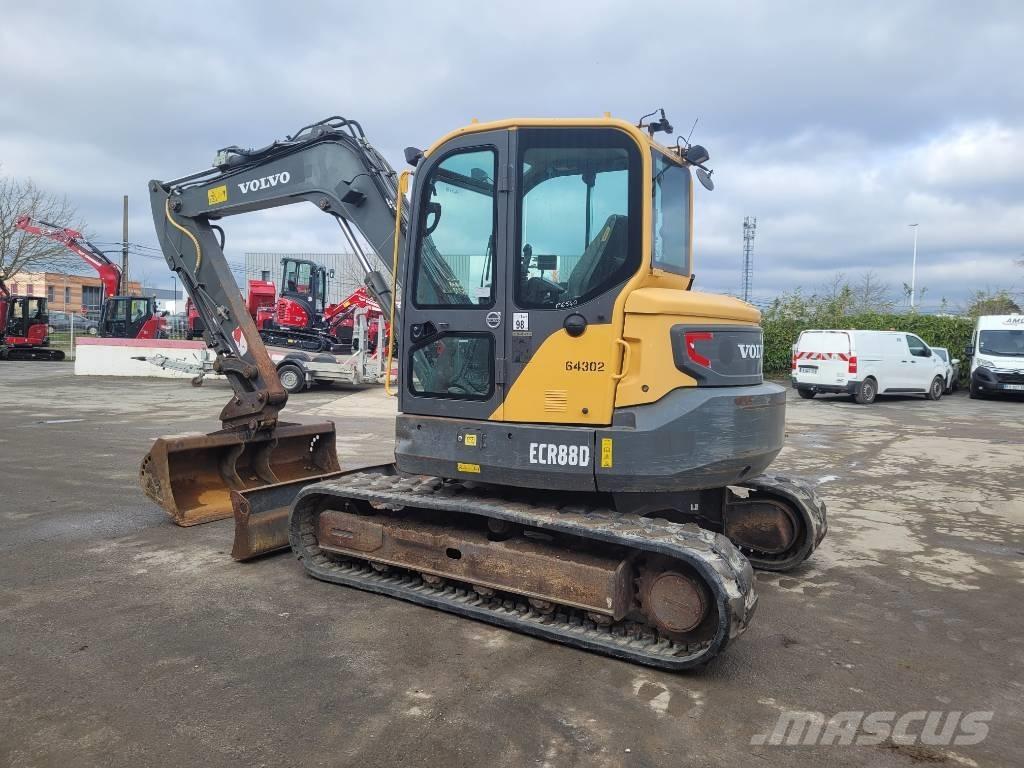 Volvo ECR 88 D Midi rýpadla 7t - 12t