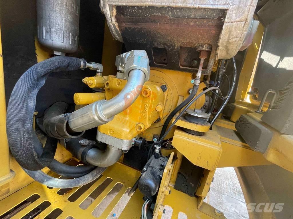 CAT 305.5 E 2 Mini rýpadla < 7t