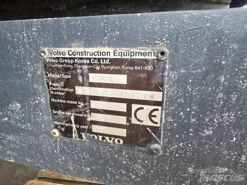 Volvo EC 240 C Pásová rýpadla