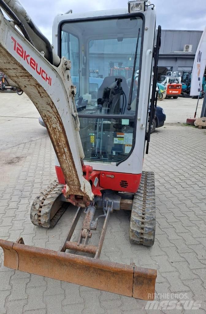 Takeuchi TB 216 Mini rýpadla < 7t