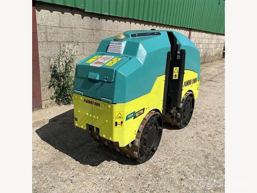 Ammann ARR 1575 Tandemové válce