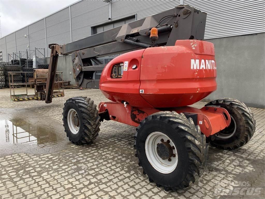 Manitou 200ATJ Kloubové plošiny