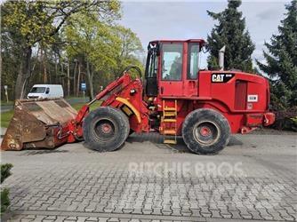 CAT 924 H Kolové nakladače