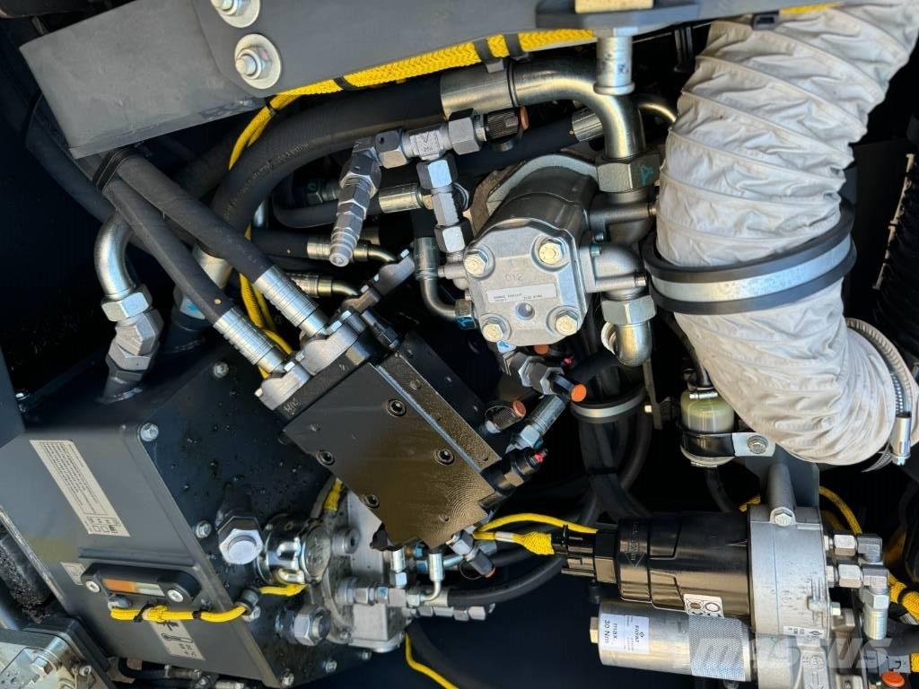 Bomag BF 300 C-2 Finišery