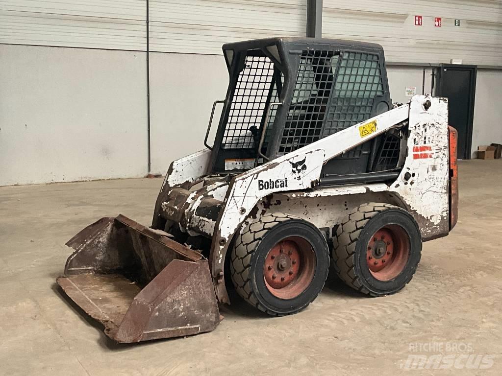 Bobcat S 130 Smykem řízené nakladače