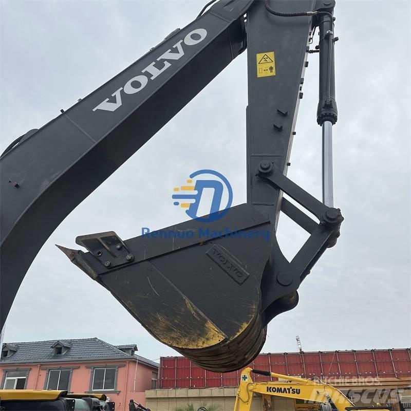 Volvo EC 240 Pásová rýpadla