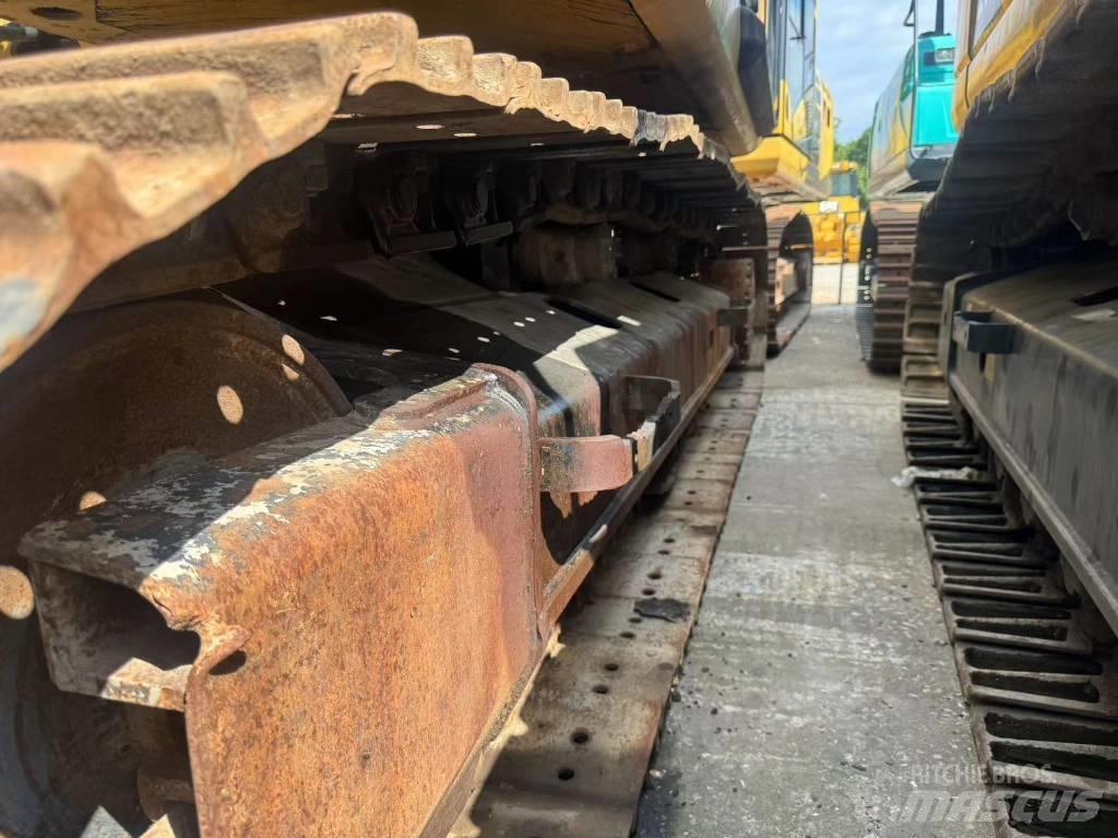 CAT 320 E Midi rýpadla 7t - 12t