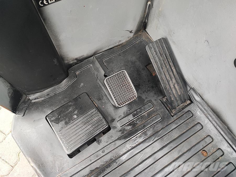 Still FM-X 14 Retraky