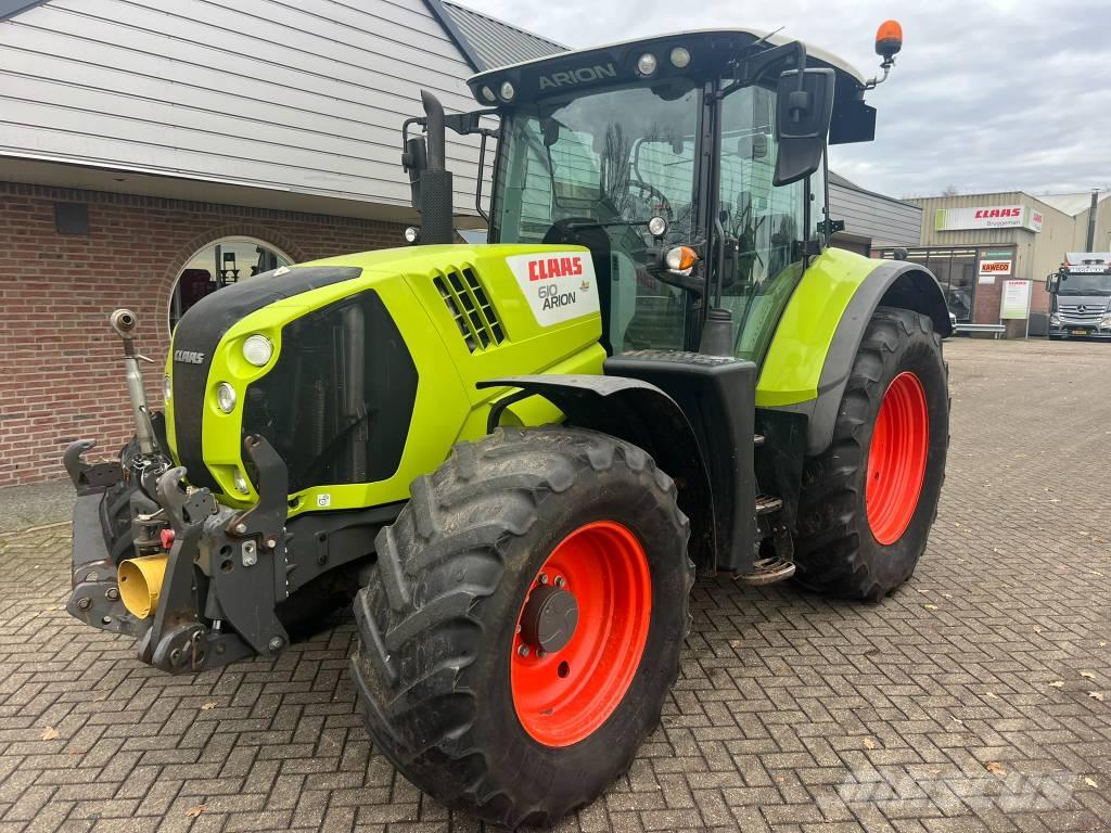 CLAAS Arion 610 CIS Traktory
