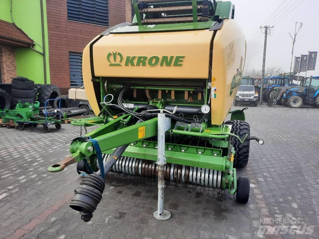Crone Comprima V 180 Lis na válcové balíky