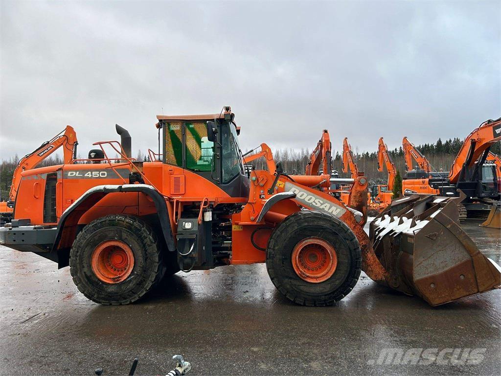 Doosan DL450-3 Kolové nakladače