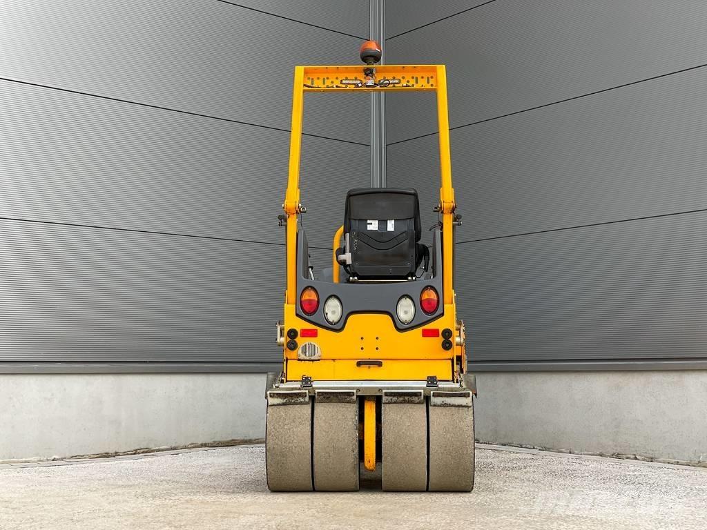 Hamm HD 12 VT Kombinované válce