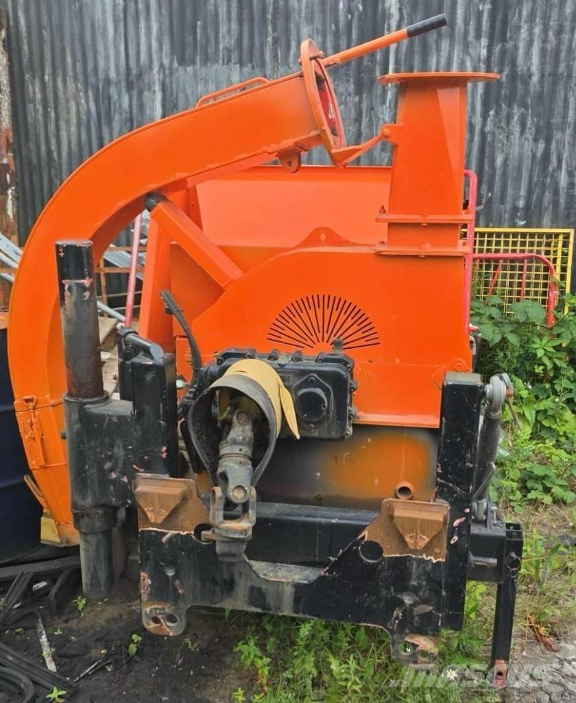 Dücker HF200 Štěpkovače