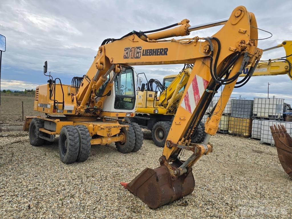 Liebherr A 316 Kolová rýpadla