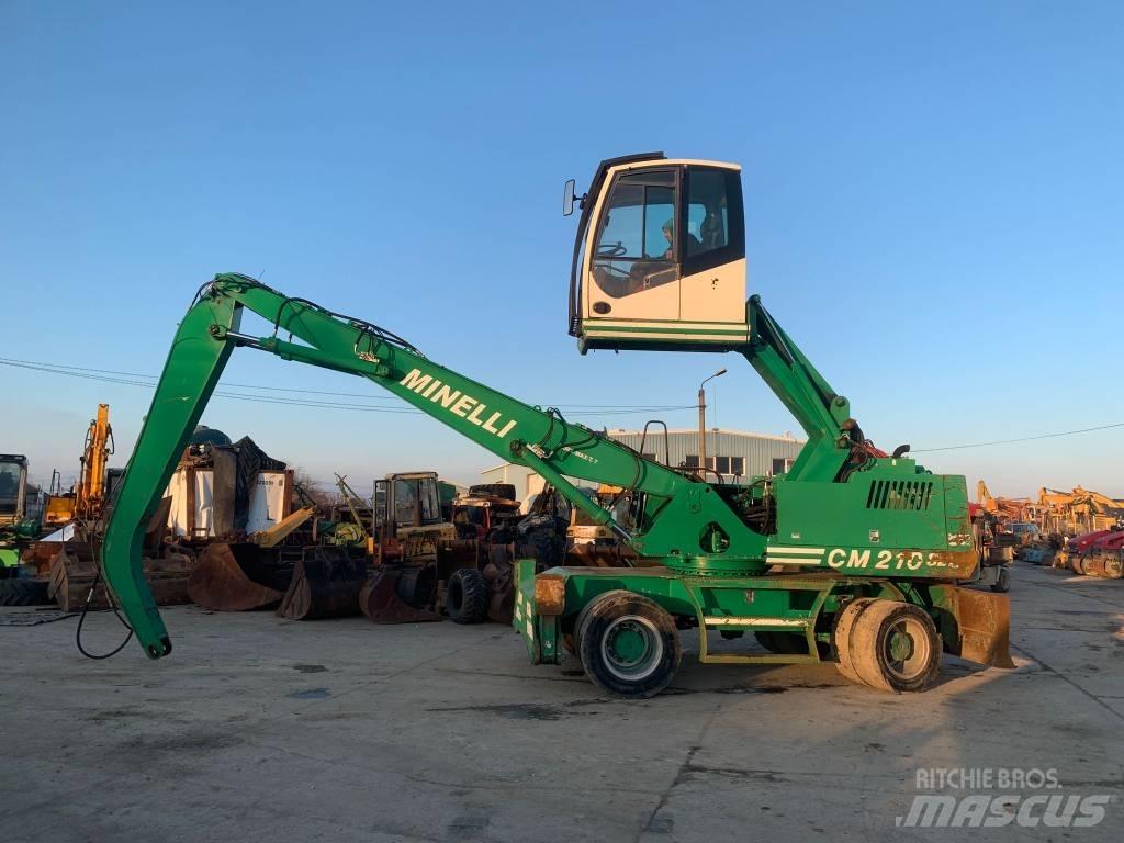 Minelli CM210 Kolová rýpadla