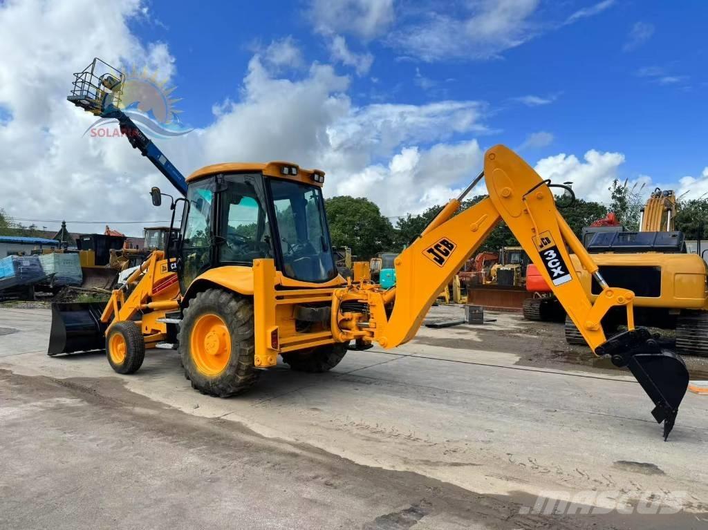 JCB 3 CX Rýpadlo-nakladače