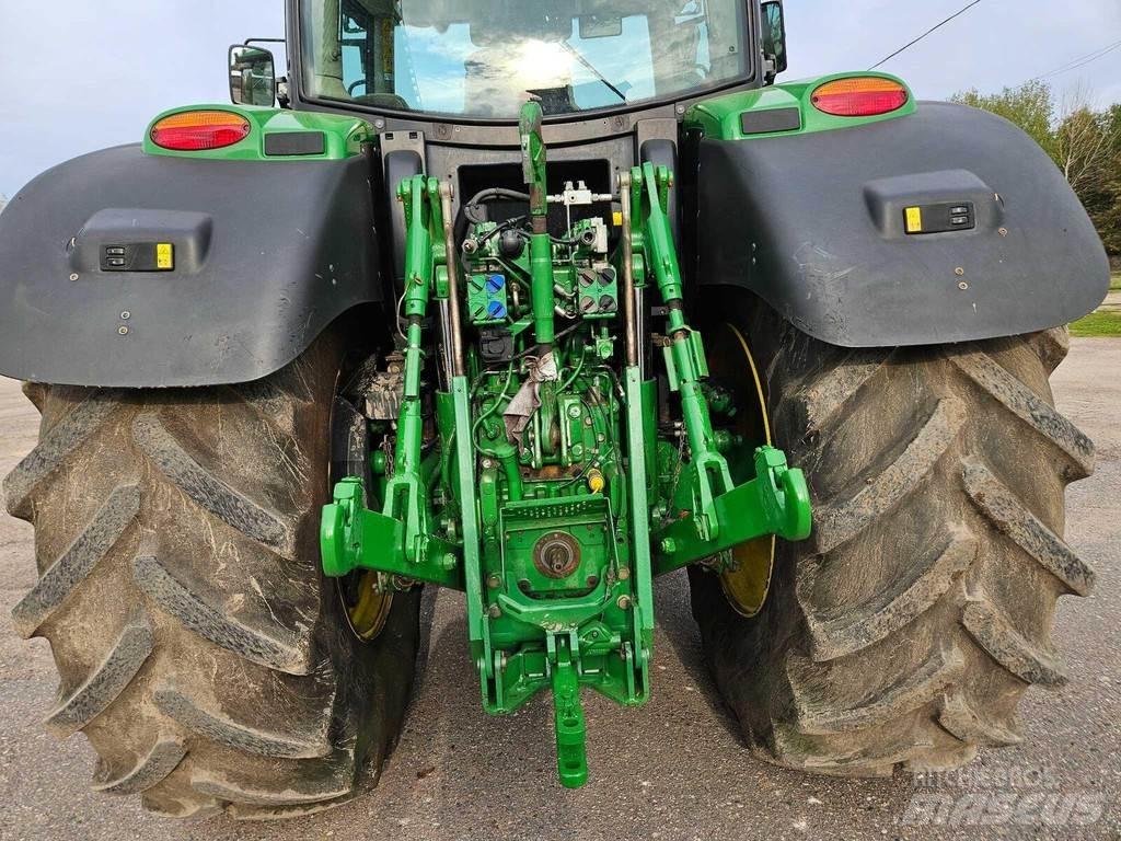 John Deere 6170R Traktory