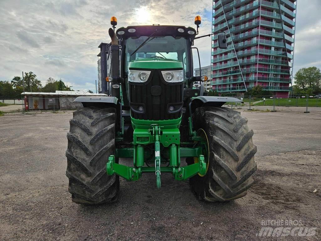 John Deere 6170R Traktory